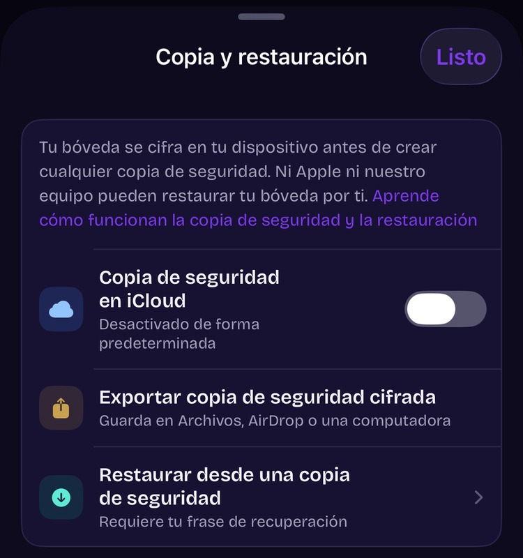 Pantalla Copia y restauración de ArkWarden con Copia de seguridad en iCloud desactivada, Exportar copia de seguridad cifrada y Restaurar desde una copia de seguridad
